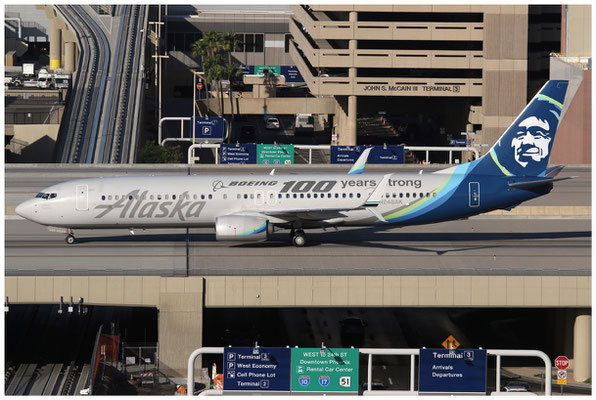 Alaska Airlines / Boeing 737-900 WL / N248AK / 28.10.2019 / © Martin Hackl