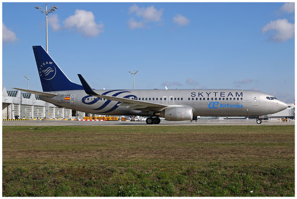 Air Europa / Boeing 737-800 WL / EC-LPQ / 04.04.2023 / © Martin Hackl