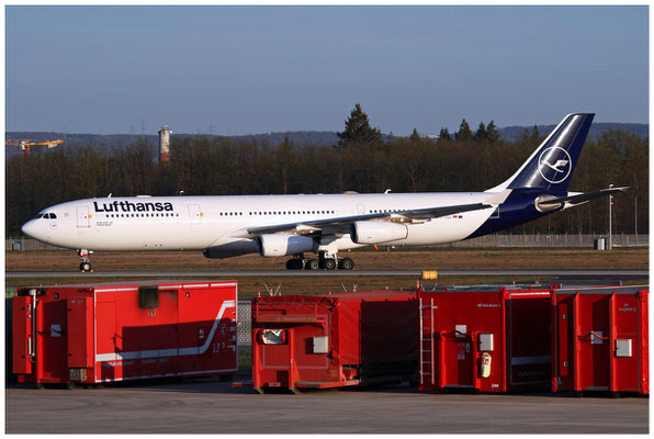 Lufthansa / Airbus A340-300 / D-AIGU / 10.04.2020 / © Martin Hackl