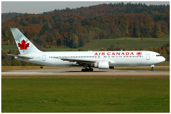 Air Canada / Boeing 767-300 / C-FMWU / 29.10.2010 / © Martin Hackl