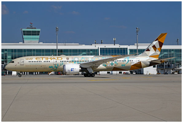 Etihad Airways / Boeing 787-9 / A6-BLN / 09.08.2020 / © Martin Hackl