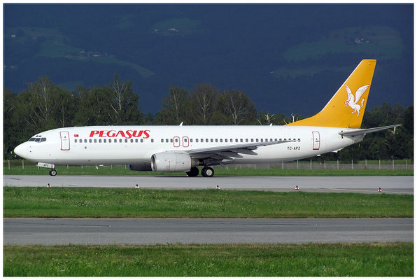 Pegasus Airlines / Boeing 737-800 / TC-APZ / 08.08.2003 / © Berni Müller