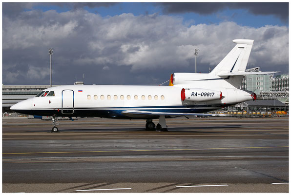 North-West Air Company / Falcon 900 C / RA-09617 / 17.02.2022 / © Martin Hackl