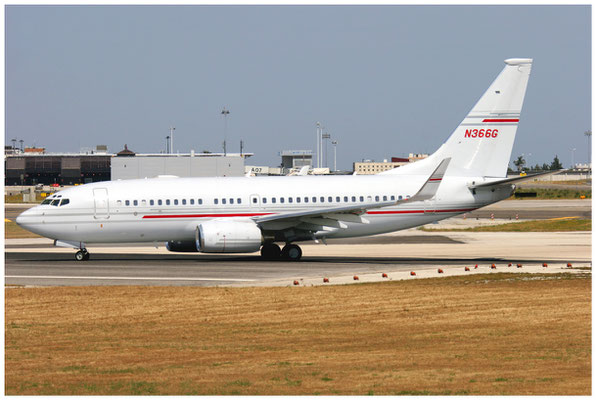 General Electric / Boeing 737-700-BBJ1 / N366G / 26.05.2006 / © Berni Müller
