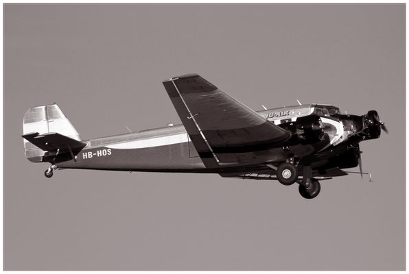Ju-Air / Junkers Ju-52/3m / HB-HOS / 24.10.2013 / © Berni Müller