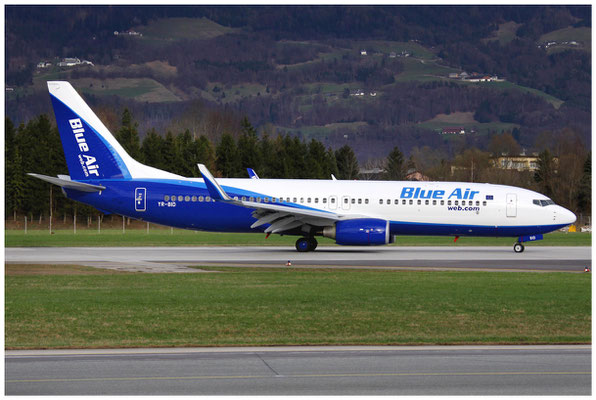 Blue Air / Boeing 737-800WL / YR-BID / 27.03.2010 / © Berni Müller