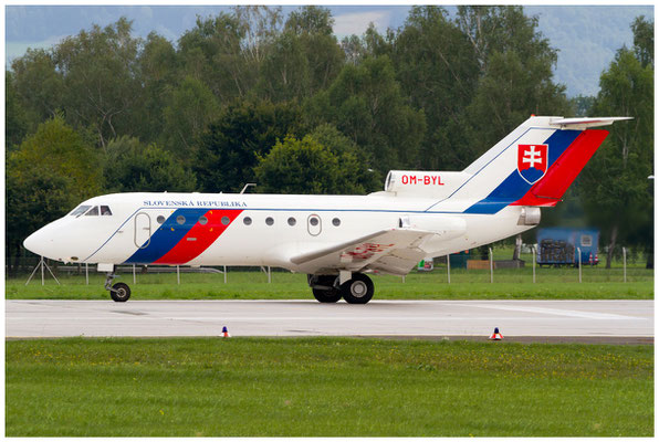 Slovakia - Government / Yakovlev Yak-40 / OM-BYL / 08.09.2015 / © Berni Müller