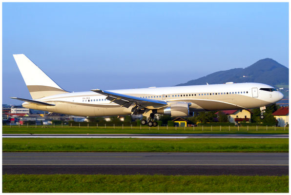 Roman Abramovic Enterprises / Boeing 767-300ER / P4-MES / 30.08.2016 / © Berni Müller