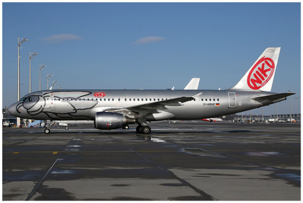 Air Berlin / Airbus A320-200 / D-ABHF / 17.01.2017 / © Martin Hackl