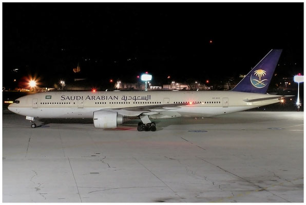 Saudi Arabian Airlines / Boeing 777-200ER / HZ-AKC / 02.10.2003 / © Berni Müller