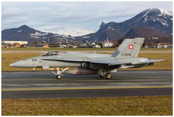 Swiss Air Force / F-18C Hornet / J-5013 / 18.01.2018 / © Berni Müller
