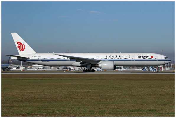 Air China / Boeing 777-300 / B-7952 / 12.11.2018 / © Martin Hackl