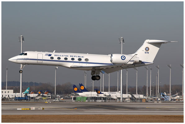 Hellenic Air Force / Gulfstream 5 / 678 / 16.02.2017 / © Martin Hackl