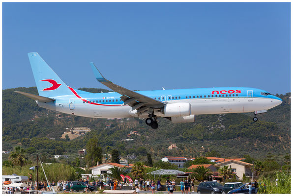 Neos / Boeing 737-800WL / EI-HIL / 18.08.2023 / © Berni Müller