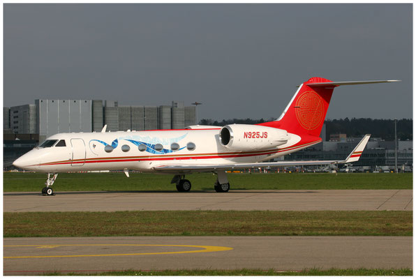 Longevity LLC / Gulfstream 4 / N925JS / 10.04.2010 / © Martin Hackl