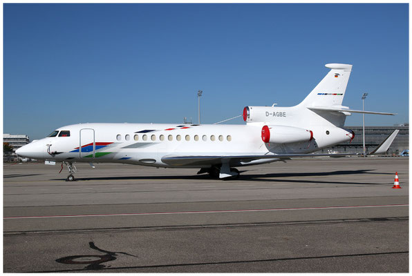 Volkswagen Air Services / Falcon 7X / D-AGBE / 15.10.2017 / © Martin Hackl