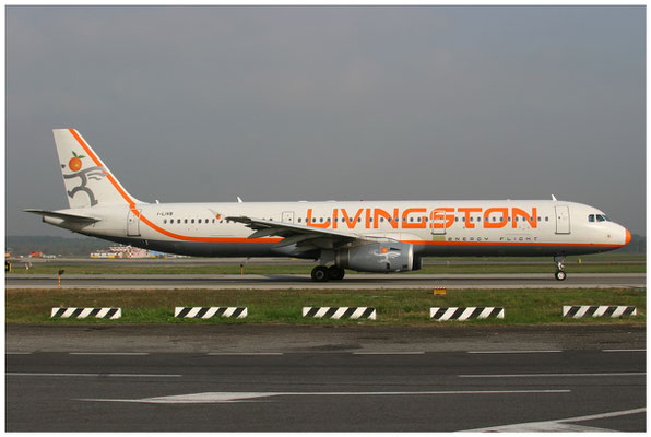 Livingston Energy Flight / Airbus A321-200 / I-LIVB / 24.10.2005 / © Martin Hackl