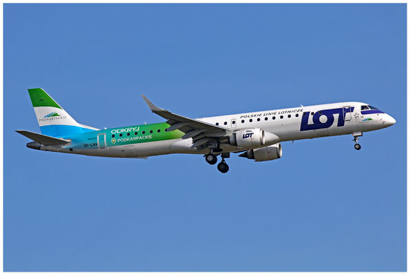 LOT Polish Airlines / ERJ-190-200 / SP-LNA / 11.04.2022 / © Martin Hackl