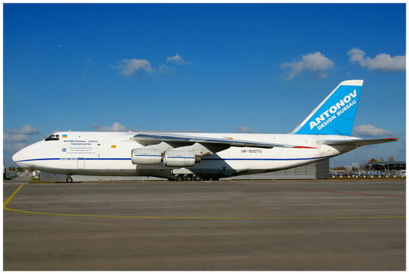 Antonov Design Bureau Airlines / Antonov AN-124-100 / UR-82073 / 10.11.2006 / © Martin Hackl