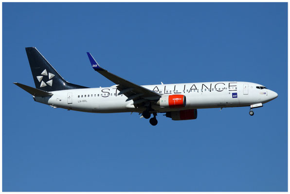 SAS Scandinavian / Boeing 737-800 WL / LN-RRL / 24.02.2014 / © Martin Hackl