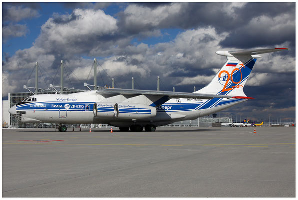 Volga Dnepr Cargo / IL-76TD-90 / RA-76952 / 19.03.2013 / © Martin Hackl