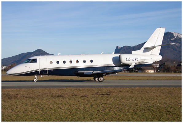 Private / IAI Gulfstream G200 Galaxy / LZ-EVL / 29.12.2012 / © Berni Müller