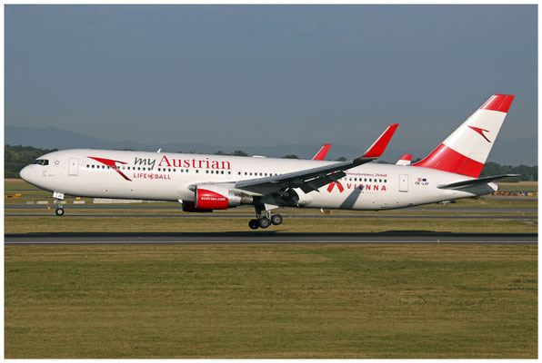 Austrian Airlines / Boeing 767-300 WL / OE-LAY / 27.06.2017 / © Martin Hackl
