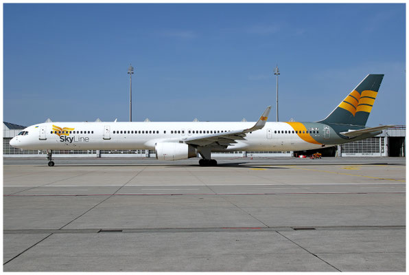 Skyline Express / Boeing 757-300 WL / UR-SLE / 07.04.2024 / © Martin Hackl