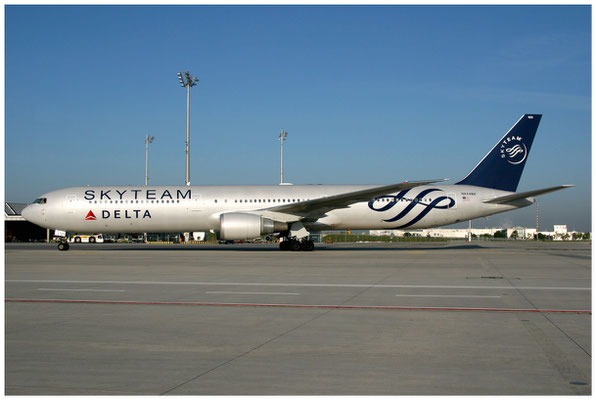 Delta Air Lines / Boeing 767-400 / N844MH / 29.07.2009 / © Martin Hackl