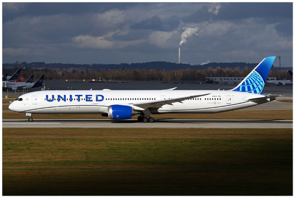 United Airlines / Boeing 787-10 / N13013 / 20.11.2020 / © Martin Hackl