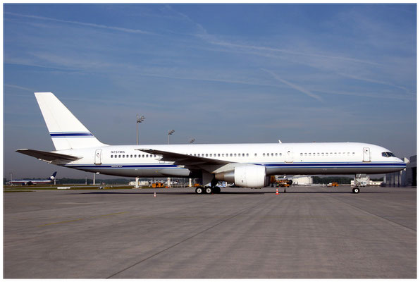 Mid East Jet / Boeing 757-200 / N757MA / 10.06.2006 / © Martin Hackl