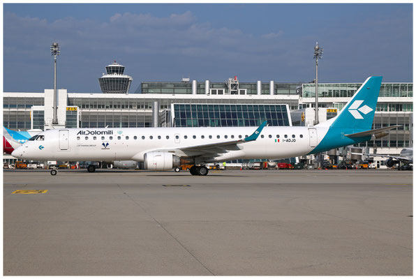Air Dolomiti / ERJ-190-200 / I-ADJO / 23.07.2021 / © Martin Hackl