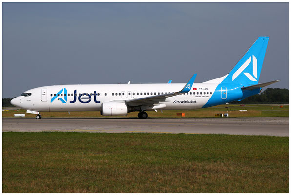 AJet / Boeing 737-800 WL / TC-JFE / 19.06.2024 / © Martin Hackl