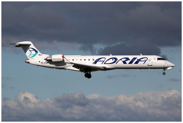 Adria Airways / CRJ-700 / S5-AAZ / 13.07.2017 / © Martin Hackl