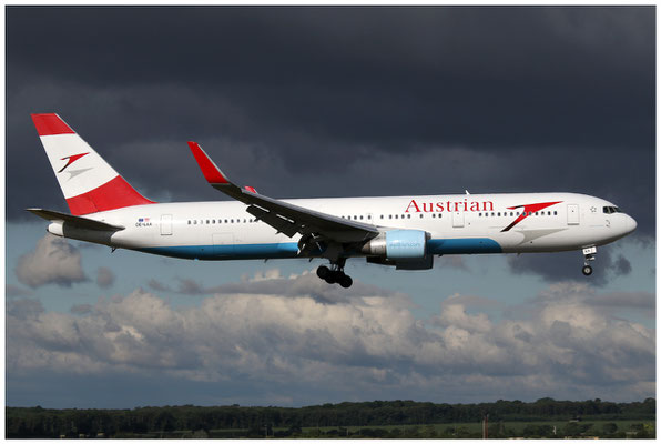 Austrian Airlines / Boeing 767-300 WL / OE-LAX / 13.07.2017 / © Martin Hackl