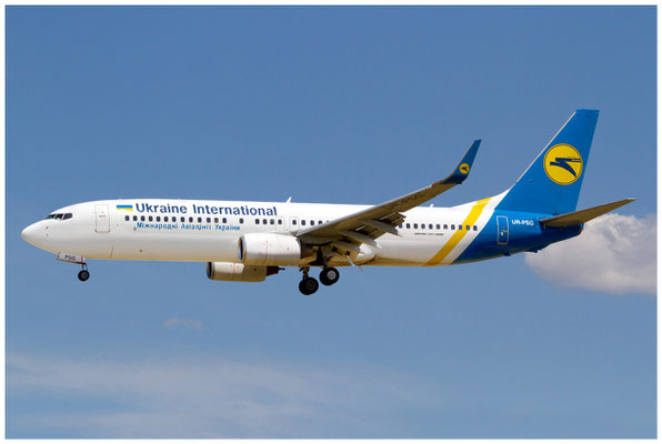 Ukraine International / Boeing 737-800WL / UR-PSG / 16.05.2015 / © Berni Müller
