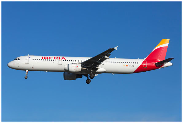 Iberia A321-200 / EC-JRE / 25.11.2017 / © Berni Müller
