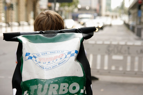 Fahrradkurier Frankfurt Rucksack Ortlieb