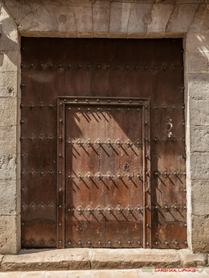 Porte d'entrée principale de la maison / Puerta de entrada principal a la casa. Lumbier, Navarra