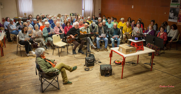 Les Choraleurs invitent Nathalie Aubin à fêter ses 60èmes arpèges. Lundi 15 mai 2023, Quinsac. Photographie © Christian Coulais