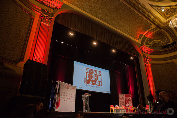 Théâtre Fémina, Bordeaux, soirée informative autour d'un des 7 candidats aux primaires citoyennes, Benoît Hamon. 2