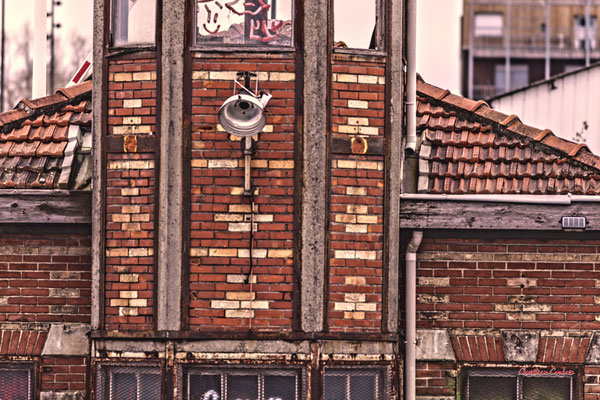 Maison des éclusiers. Autour du bassin à flot N°1, Bordeaux. Mardi 27 février 2024. Photographie 400mm © Christian Coulais