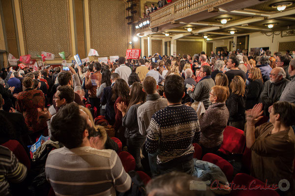 1 Arrivée de Benoît Hamon et des intervenants au Théâtre Fémina, Bordeaux. #benoithamon2017