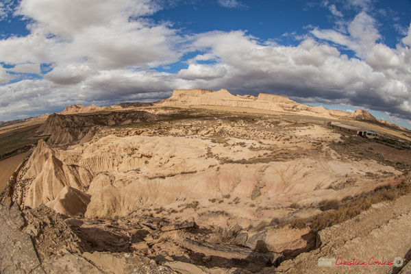 1/4 Jeu d'ombre et de lumière. Parque natural de las Bardenas Reales, Navarra