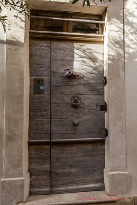 3 Porte simple et battant, Arles