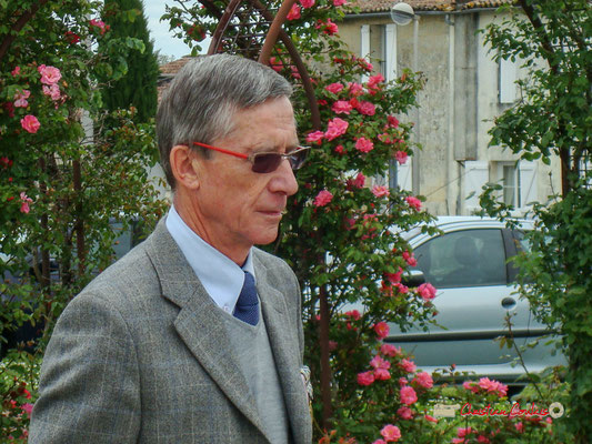 Gérard Pointet, ancien Maire, Président des Anciens Combattants. Hommages et commémoration de l'Armistice du 8 mai 1945 à Cénac, ce mardi 8 mai 2012.