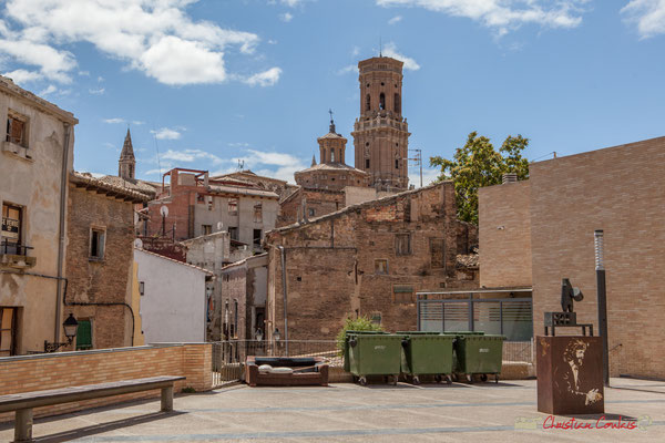 Quartier historique, avec rénovation en cours et maisons à vendre / Barrio histórico, con renovación en curso y casas en venta, Catedral Santa Maria la Blanca, Tudela, Navarra