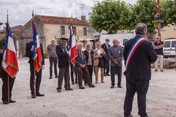 Quatre-vingtième anniversaire du Souvenir et de la Mémoire de la Résistance, stèle Roger Teillet, place de la République, Blasimon, allocution de Daniel Barbe, maire de Blasimon. Dimanche 14 juillet 2024. Photographie © Christian Coulais