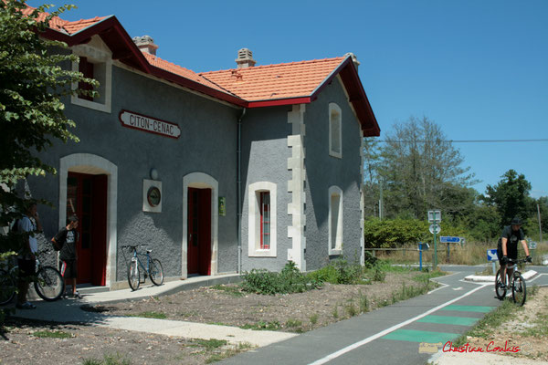 Le gîte d'étape de Citon-Cénac est ouvert en bordure de la voie verte, piste cyclable Roger Lapébie. 06/08/2010