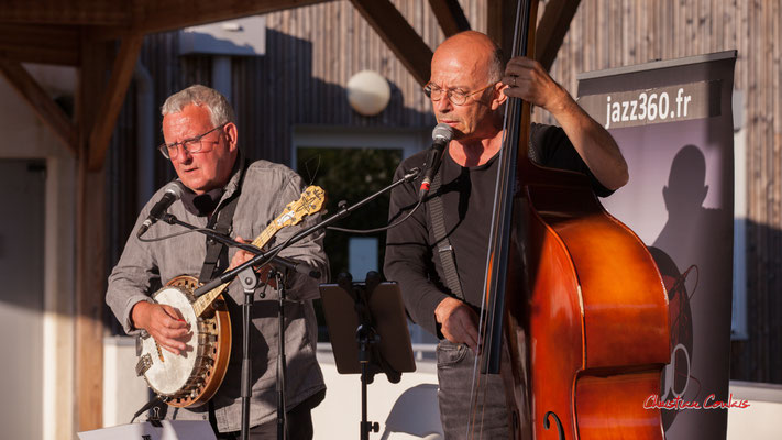 Jean-Michel Plassan, Fred Lasnier ; Crawfish Wallet. Vendredi 25 juin 2021, M.A.S. LADAPT, Camblanes-et-Meynac. Photographie © Christian Coulais